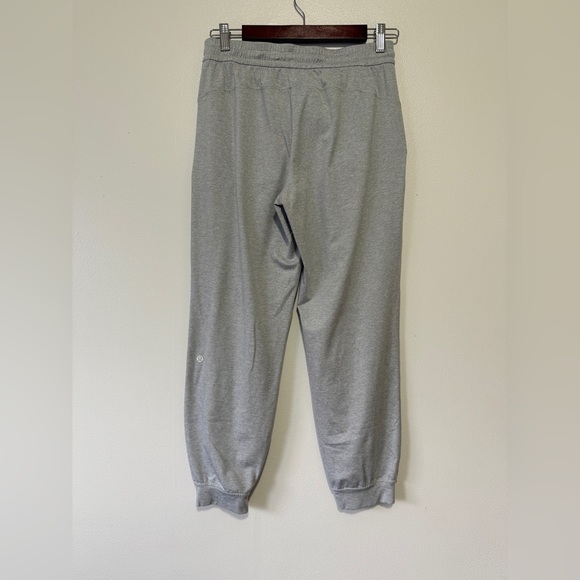 Lululemon Soft Jersey Classic-Fit Mid-Rise Jogger *7/8 Length Women's Size 6 - Picture 2 of 8